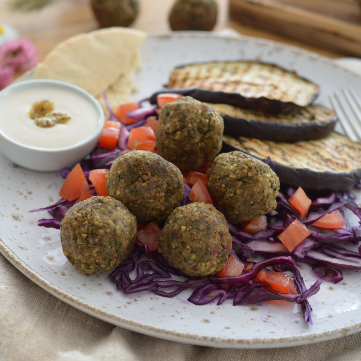 Assiette estivale aux falafels