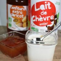 Yaourts au lait de chèvre et confiture - sans yaourtière Yaourts au lait de chèvre et confiture - sans yaourtière