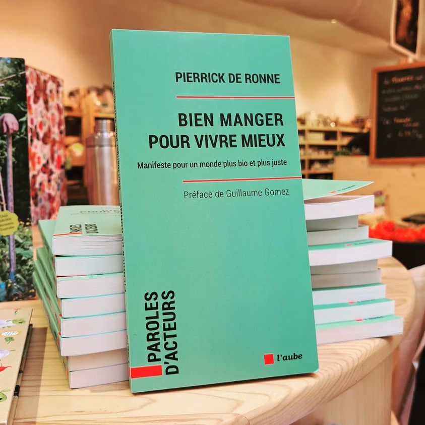 Le livre de la rentrée est un manifeste Le livre de la rentrée est un manifeste