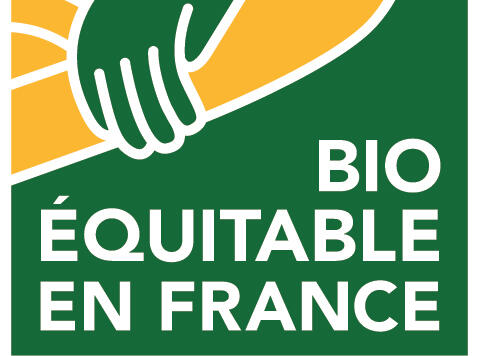 Nous y étions ! Biocoop signe un contrat Bio Equitable France avec des producteurs Bio du loiret (45)