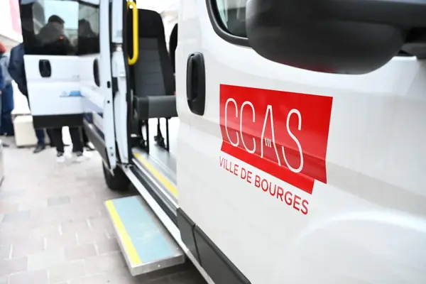 Nouveau : Un minibus pour venir faire vos courses dans votre magasin Biocoop Au Bourgeon Vert Nouveau : Un minibus pour venir faire vos courses dans votre magasin Biocoop Au Bourgeon Vert